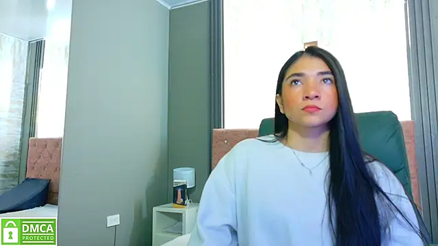 Aurora jones11 online show from 09.30.25