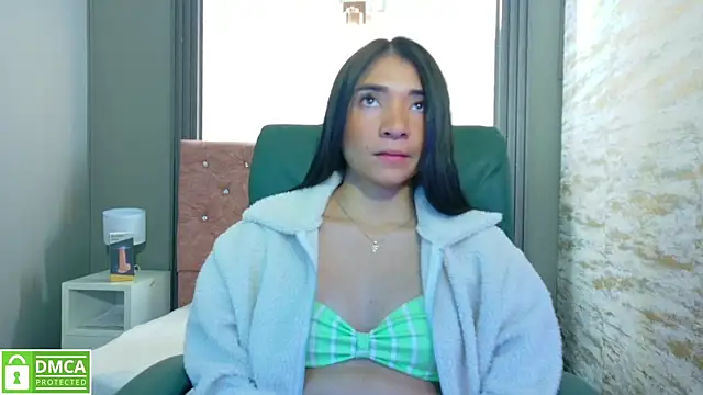 Aurora jones11 online show from 10.01.25