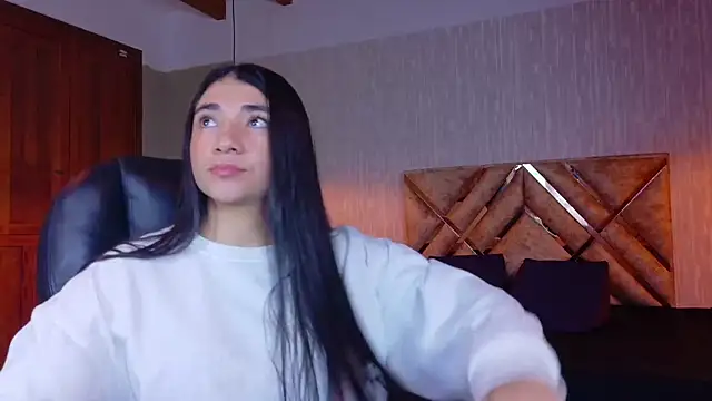 Aurora jones11 online show from 11.05.25