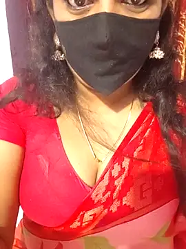 luci-queen online show from 09.27.25