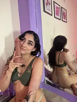 sharlot24 online show from 12.23.25