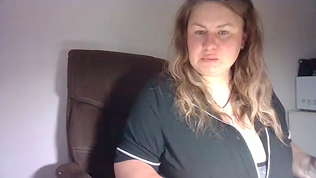 MartaXLove online show from 09.21.25