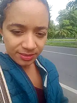 charlotte dante212 online show from 11.12.25