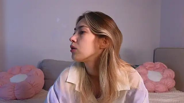 AngelicRice online show from 10.06.25