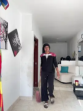 zaracollins01 online show from 10.02.25