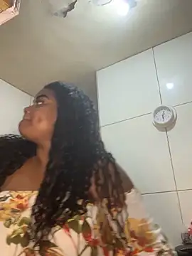 LunaSthena online show from 09.22.25