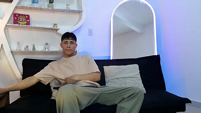 GRETTY BOYS online show from 09.19.25