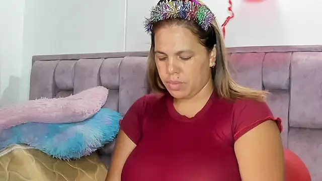 Alexa-Hunter online show from 09.20.25