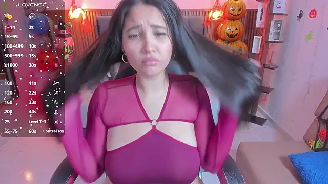 ladymercury1 online show from 10.21.25