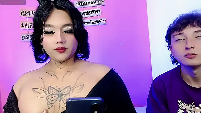 Snapshot of x_karloss_x chatting on 11.15.25 x karloss x online show from 11.15.25