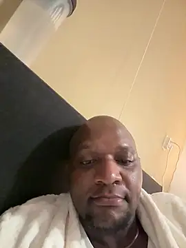 Snapshot of DapplingGesture chatting on 02.28.26 DapplingGesture online show from 02.28.26