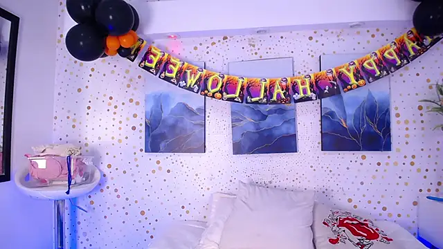 Emily Vaughan online show from 10.27.25