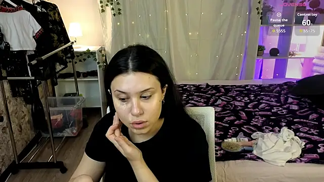 Nicole Parshikova online show from 10.27.25