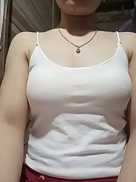 LucyyLy online show from 05.20.26
