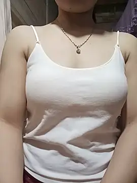 LucyyLy online show from 05.21.26