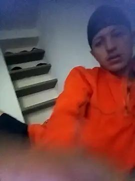 Snapshot of DebutingPathway chatting on 01.08.26 DebutingPathway online show from 01.08.26