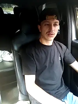 Snapshot of DebutingPathway chatting on 02.28.26 DebutingPathway online show from 02.28.26