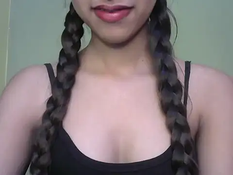 Snapshot of Ritu9 chatting on 11.07.25 Ritu9 online show from 11.07.25