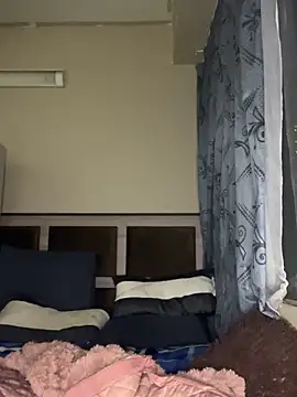 Snapshot of houseforsex chatting on 10.18.25 houseforsex online show from 10.18.25