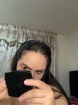 Tayler Kim online show from 05.16.26
