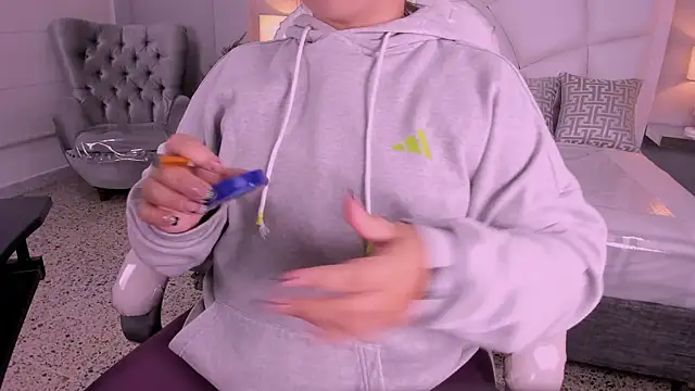 Miss Francheska online show from 02.18.26