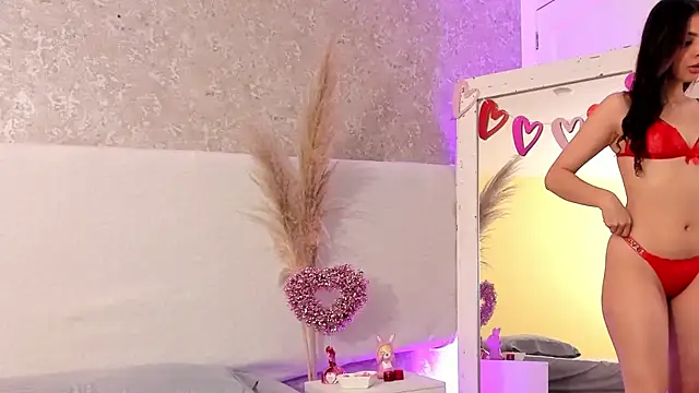 Snapshot of AnniieCooper chatting on 02.26.26 AnniieCooper online show from 02.26.26