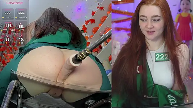 Snapshot of Ur_lil_bb chatting on 10.25.25 Ur lil bb online show from 10.25.25