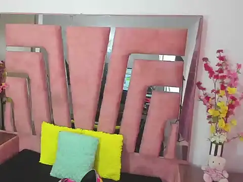 MaraKarly online show from 11.09.25