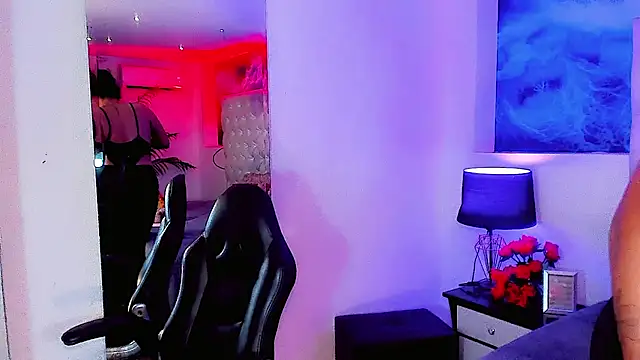 Valeria Swett  online show from 02.22.26