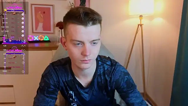 Snapshot of happy_de1mos chatting on 09.26.25 happy de1mos online show from 09.26.25