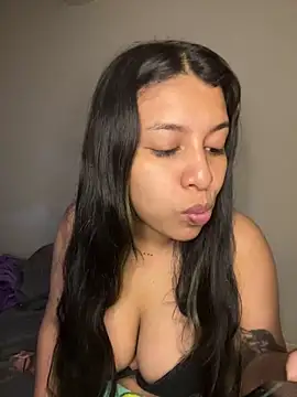  Chloe Smith online show from 02.02.26