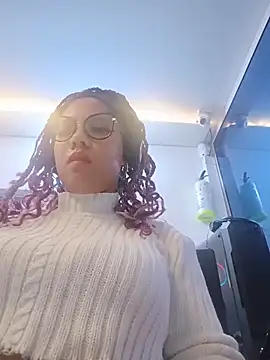 gigi1326 online show from 11.22.25