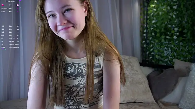 LynHillaire online show from 02.26.26