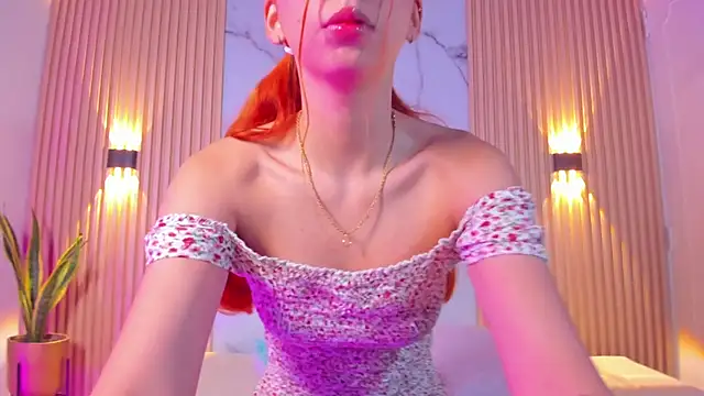 Snapshot of Alana_333 chatting on 10.24.25 Alana 333 online show from 10.24.25