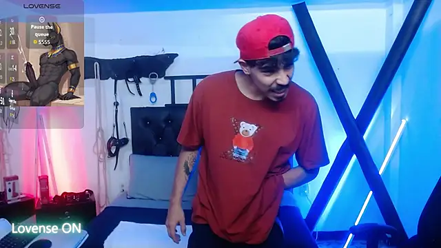 Snapshot of subarashi_ishi69 chatting on 11.26.25 subarashi ishi69 online show from 11.26.25