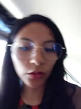 Regina Shine online show from 04.14.26