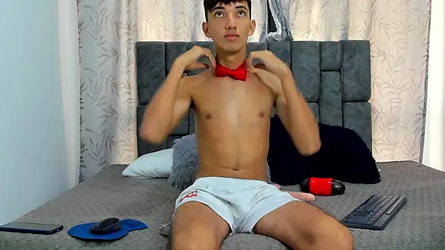 Maikol Ortiz online show from 12.22.25