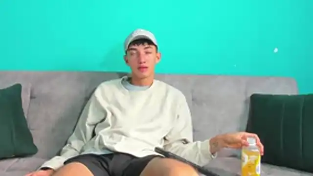 Snapshot of Maikol_Ortiz chatting on 02.19.26 Maikol Ortiz online show from 02.19.26