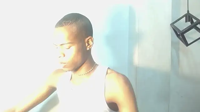 criss zuri online show from 10.04.25