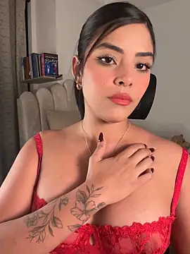 Sara-Evans online show from 12.14.25