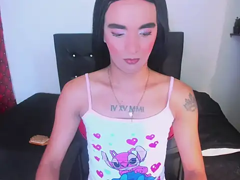 Snapshot of MIA_HOT23CM_S7S chatting on 09.24.25 MIA HOT23CM S7S online show from 09.24.25