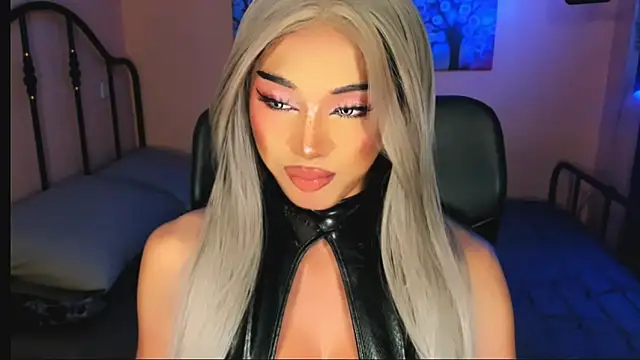 xUrGoddess Bellax online show from 12.16.25