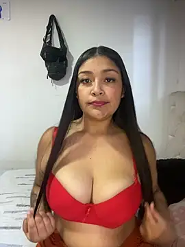 Snapshot of Aurora_fire1 chatting on 10.01.25 Aurora fire1 online show from 10.01.25