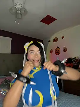 MyHoneyFrida online show from 10.31.25