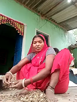 Jivika Jaiswal online show from 10.22.25