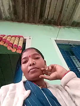 Jivika Jaiswal online show from 10.31.25