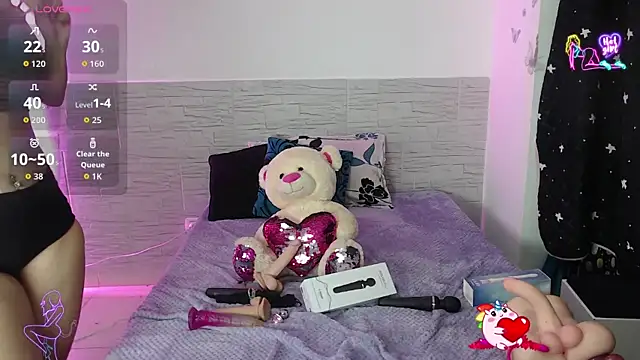 EmilyCoy  online show from 04.09.26