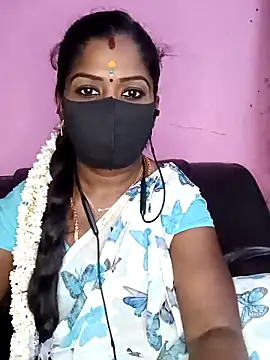 Snapshot of tamilammukuttyy chatting on 09.17.25 tamilammukuttyy online show from 09.17.25