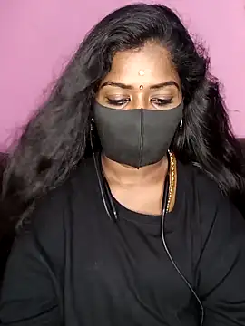 Snapshot of tamilammukuttyy chatting on 10.04.25 tamilammukuttyy online show from 10.04.25