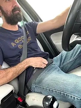 Snapshot of beauthomas chatting on 01.05.26 beauthomas online show from 01.05.26